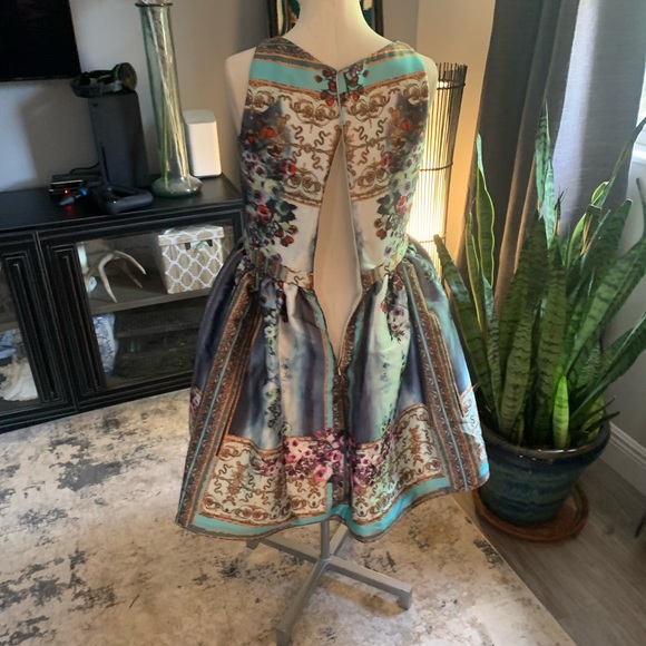 Mac Duggal Homecoming Floral Multicolor Cocktail Dress - Picture 14 of 15